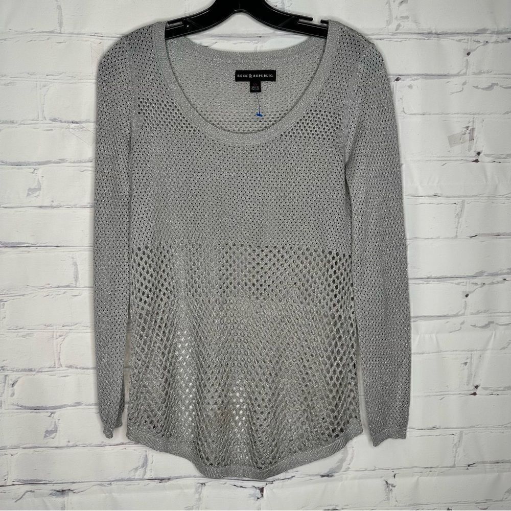 Rock & Republic XS silver top‎